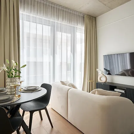 River Premium D * Wrocław